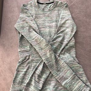 LULULEMON LONG SLEEVE